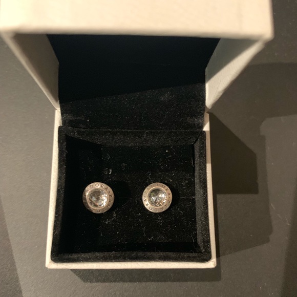 Pandora Earrings - Picture 2 of 3